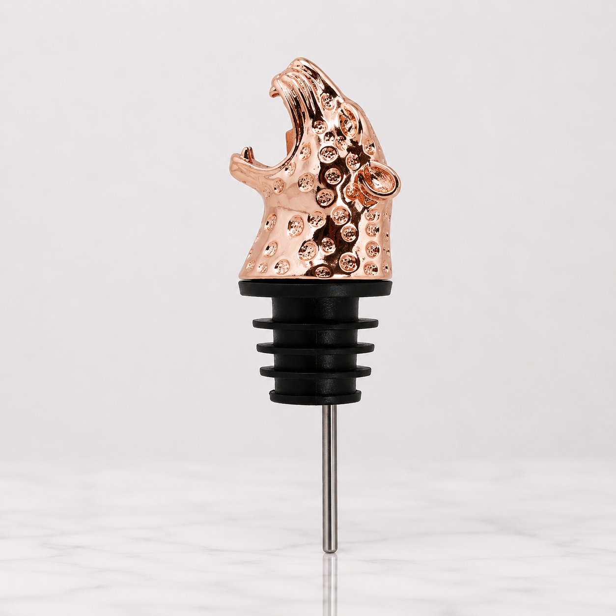 Liquor bottle pourer - Cheetah
