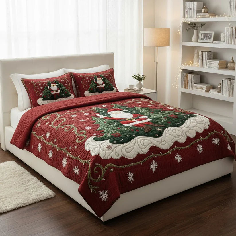 Santa's Workshop World 3-Piece Quilted Bedding Set
